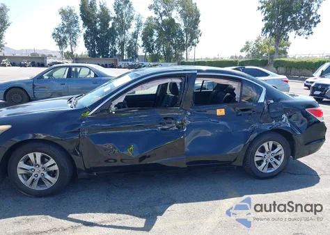 2011 Honda Accord 2.4 Se из США, поврежденный, VIN 1HGCP2F6XBA112058